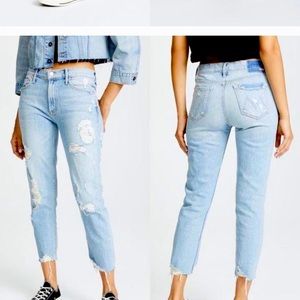 Mother Superior Sinner Boyfriend Jeans. Size 25.